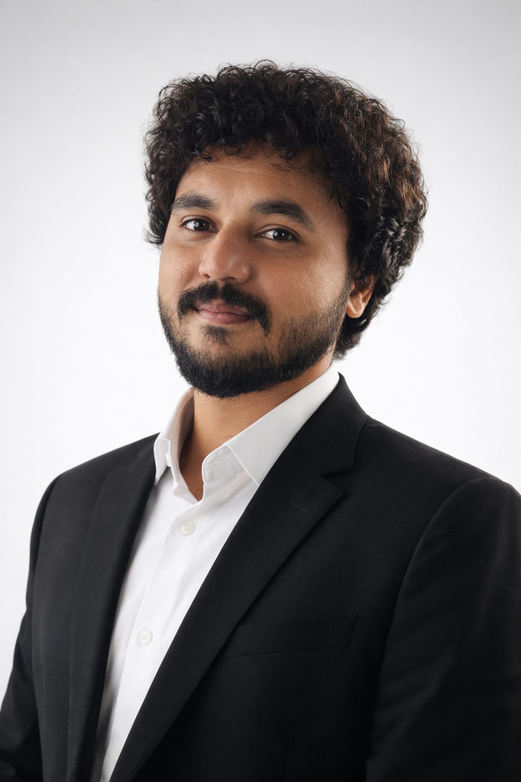 Advocate Yash Pathak – Criminal Lawyer Bhavnagar